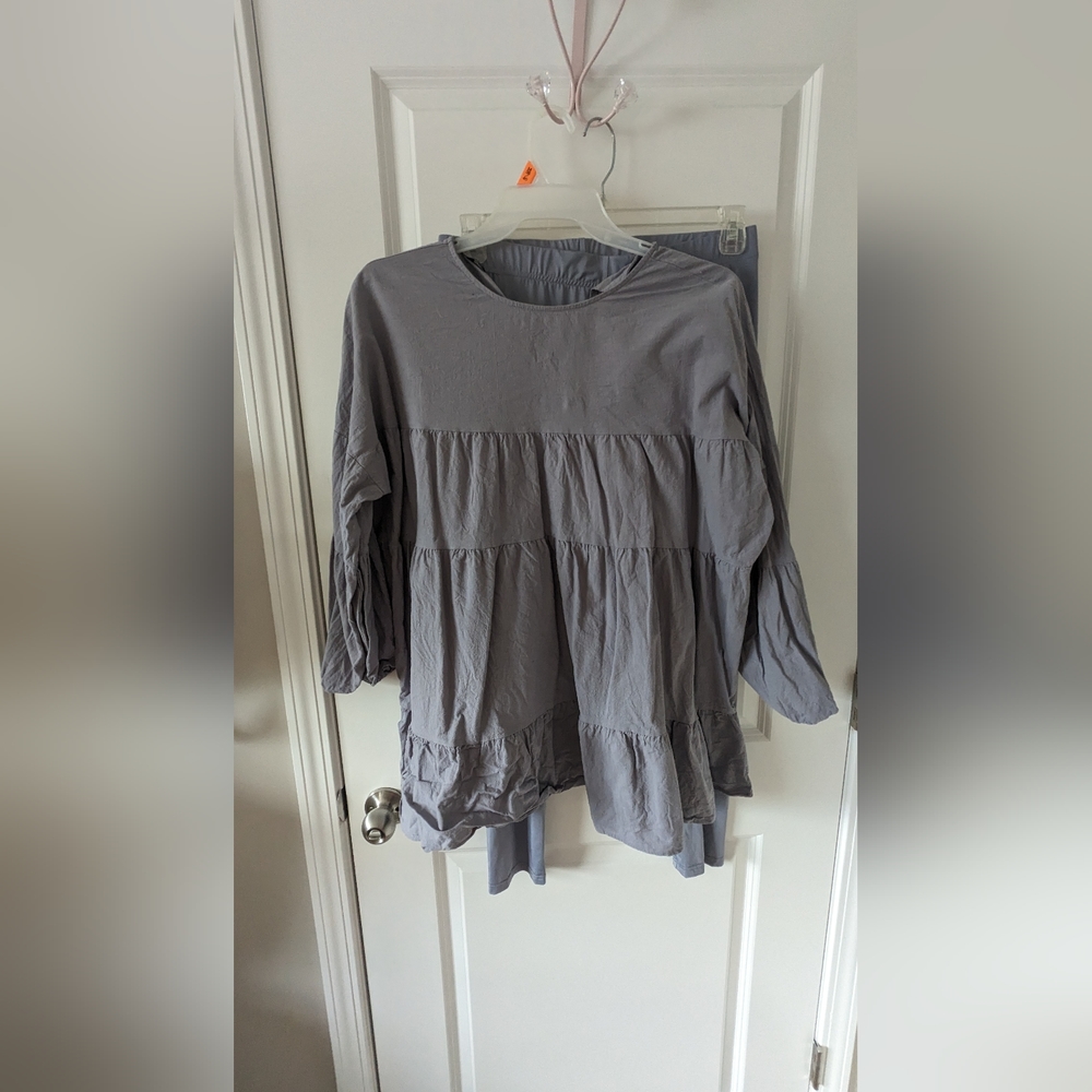 🐘Gray Dress and Legging set